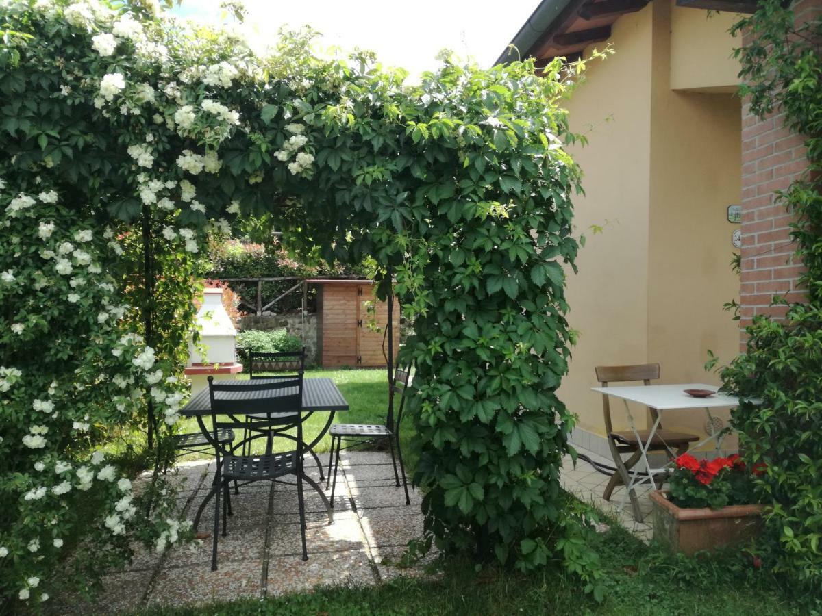 Villetta Pia Contignano Exterior photo